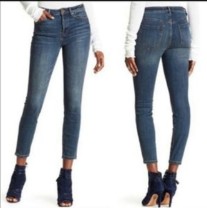 Free People Skinny Classic Jeans Size 27
